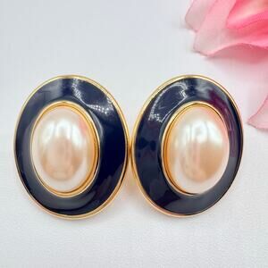Vintage Monet Navy Blue Faux Pearl Oval Shield Dome Earrings Signed Chic Career